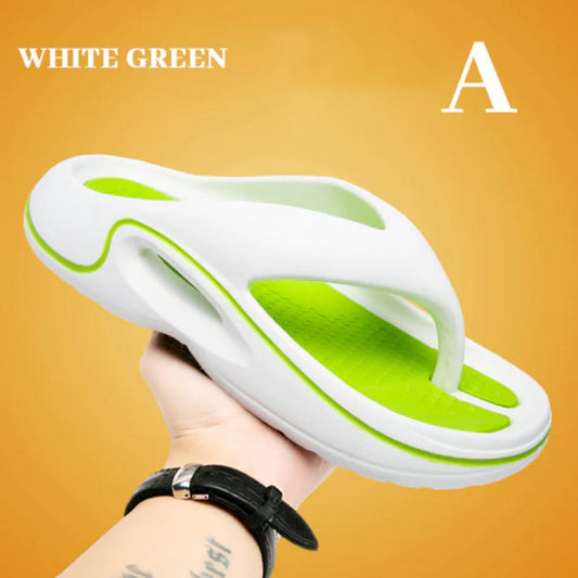 Bequeme Sommer-Flip-Flops mit dicken Sohlen