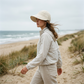 💥50% RABATT!🧢Damen-Sonnenhut mit verstellbarem Pferdeschwanz-Ausschnitt – Atmungsaktiv & leicht – Perfekt für Strand, Garten oder Reisen – schützt zuverlässig vor UV-Strahlung🌿👒